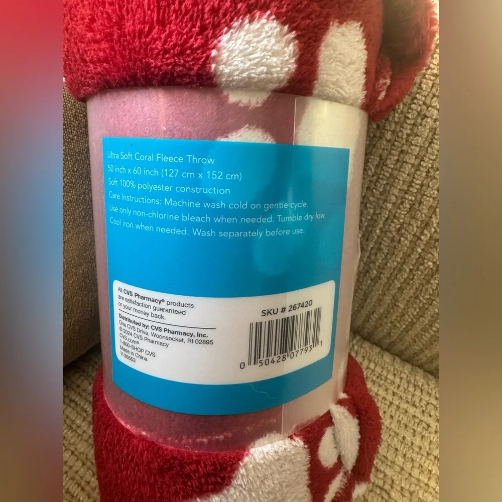 NEW! Pet Central Coral Fleece Throw, 50
